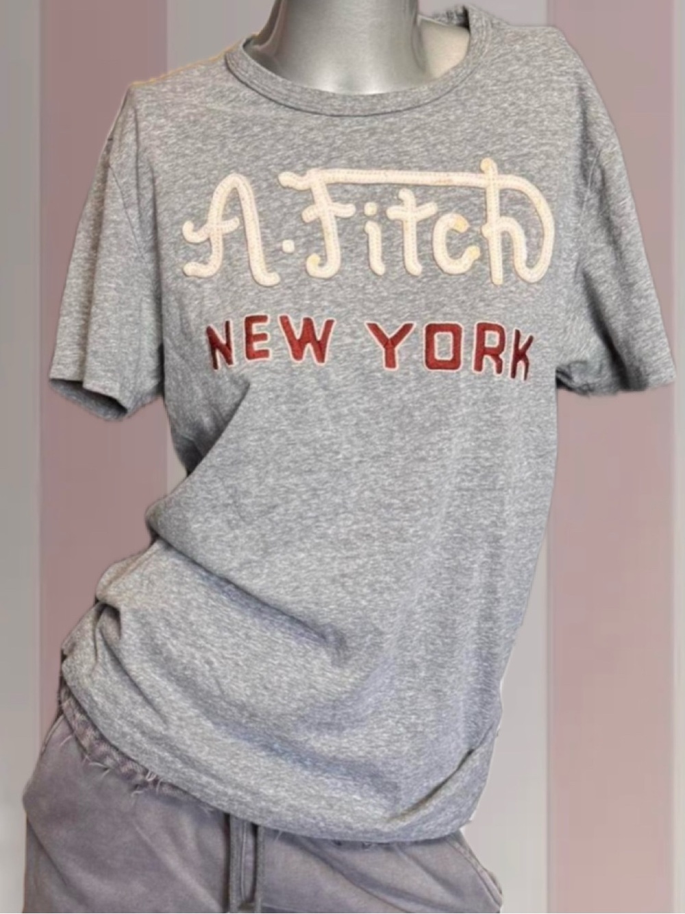 Abercrombie & Fitch Y2K Grey Tee